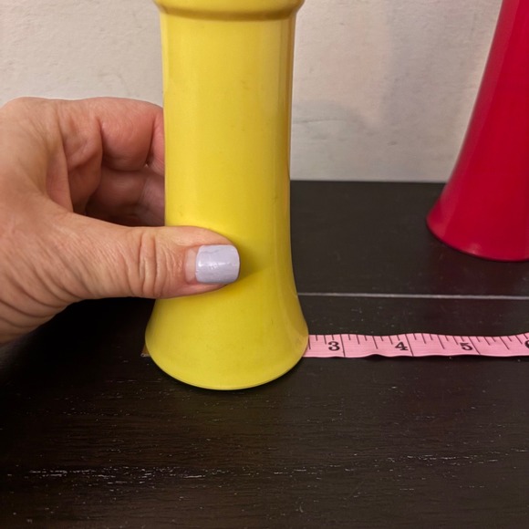 Vintage Tupperware | Ketchup & Mustard Pump Dispensers | Retro Condiment Set - Picture 5 of 11